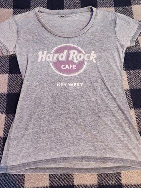 Y2k style Hard rock Cafe top